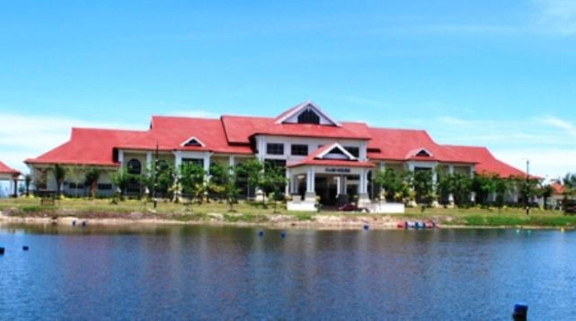 Terengganu Equestrian Resort Kuala Terengganu Exterior photo